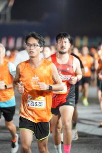 BIB: 21625
                            <button type="button" onclick="openModal(19605372)" class="btn btn-primary btn-sm float-right btn-popup" data-toggle="modal" data-target=".modal-high-quality">
                        <i class="fas fa-shopping-cart"></i> Add to Cart
                    </button>
                                            <button type="button" onclick="isThisMe(19605372, true)" class="btn btn-success btn-sm float-right btn-popup btn-isme hidden" data-toggle="tooltip" data-placement="bottom" title="นี่คือรูปของคุณใช่ไหม คลิกที่นี่เพื่อเอาเข้าอัลบั้ม">
                        <i class="fas fa-plus"></i> Add to album
                    </button>
                    <button type="button" onclick="isThisMe(19605372, false)" class="btn btn-warning btn-sm float-right btn-popup btn-isnotme hidden">
                        <i class="fas fa-ban"></i> Remove from album
                    </button>